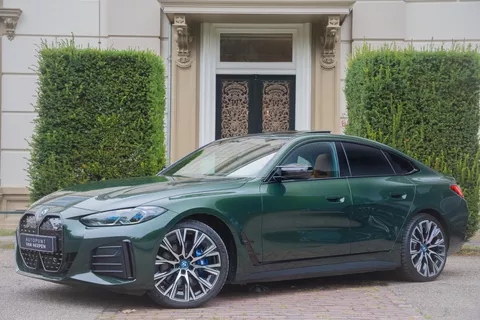 BMW i4 M50 High Executive 84 kWh PANO | KUIPSTOEL | H&amp;K | 360 CAM | LASER | DR. ASSIST PRO |