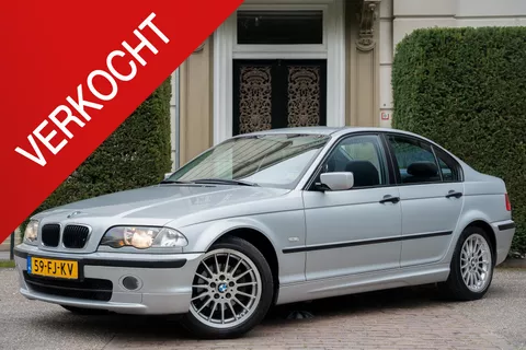 BMW 3-serie 318i Executive M-Tech1 | Trekhaak | ORG NL 2e eign