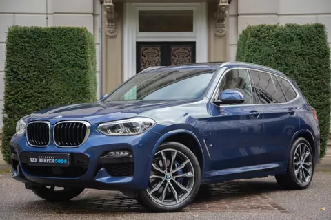 BMW X3 xDrive30e High Executive M-Sport Trekhaak | Pano | HUD | 360 Cam | ACC