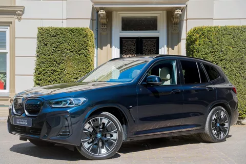 BMW iX3 High Executive 80 kWh PANO | ADAPTIVE | LASER | MEMORY | 360 CAM | H&amp;K